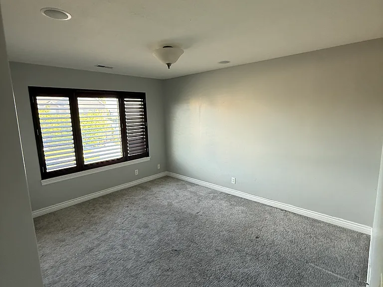 1848 W Grays Pl — Photo 8