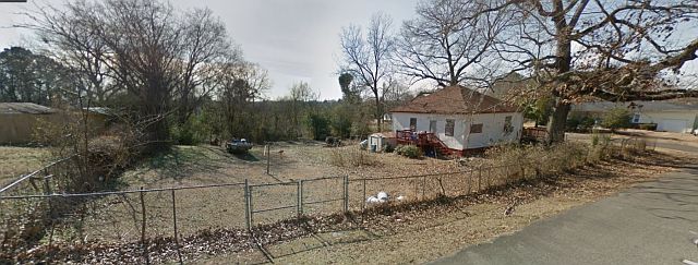 2nd image of 25 7th St NE