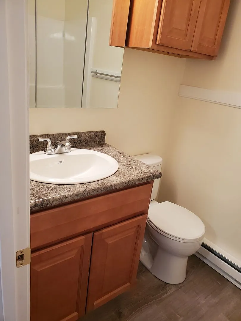 10A Maple Street — Photo 3
