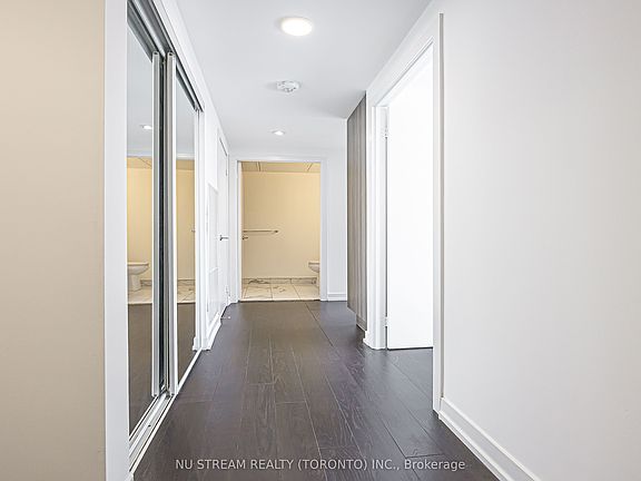 5th image of 85 Wood St #1512