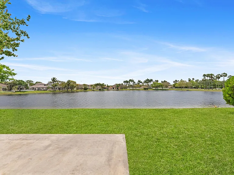 15350 NW 6th Ct — Photo 34