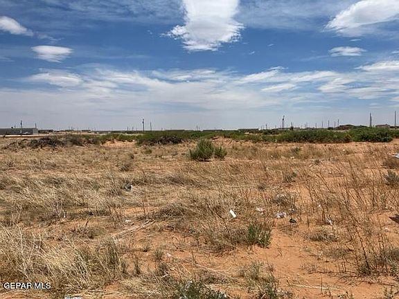 5th image of 1328 Arasian Desert Dr