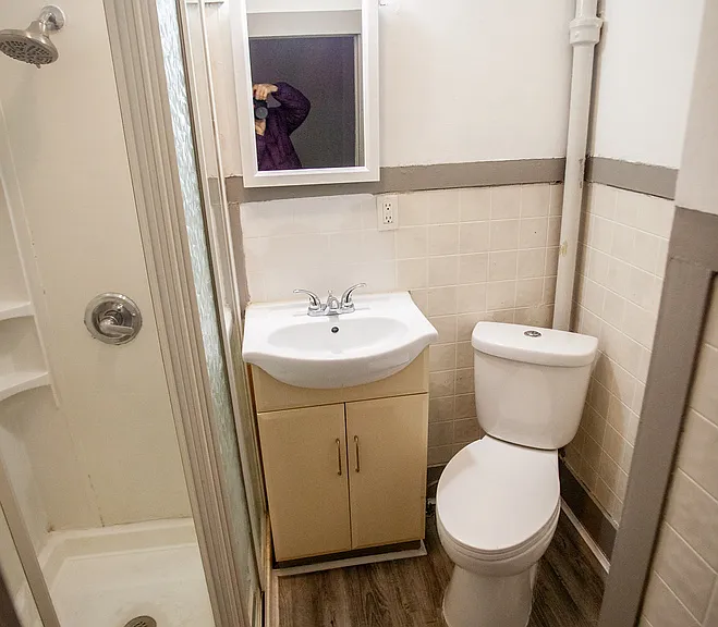 301 W Madison Ave — Photo 8
