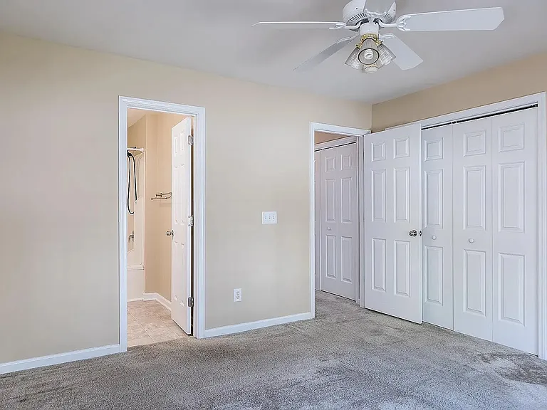1801 Trailwood Heights Ln — Photo 3