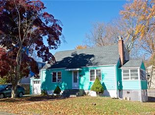 32 Phillips St, Norwalk, CT 06854