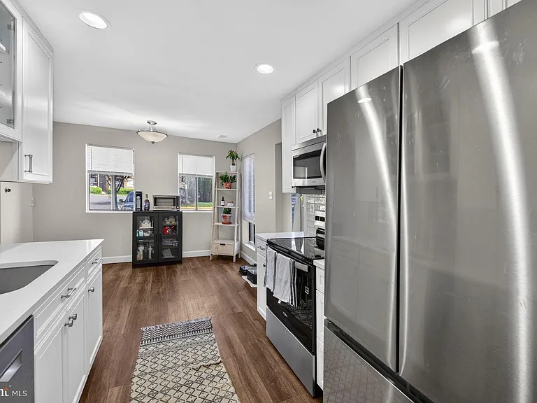 517 Florida Ave #T4 — Photo 21