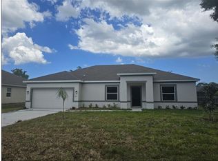 413 Calamondin Ave NW, Palm Bay, FL 32907