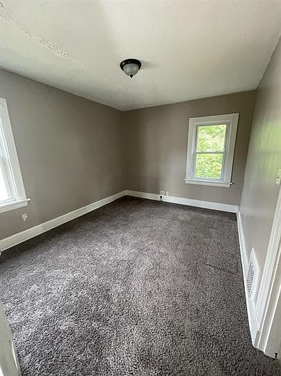 2nd image of 3025 McHenry Ave
