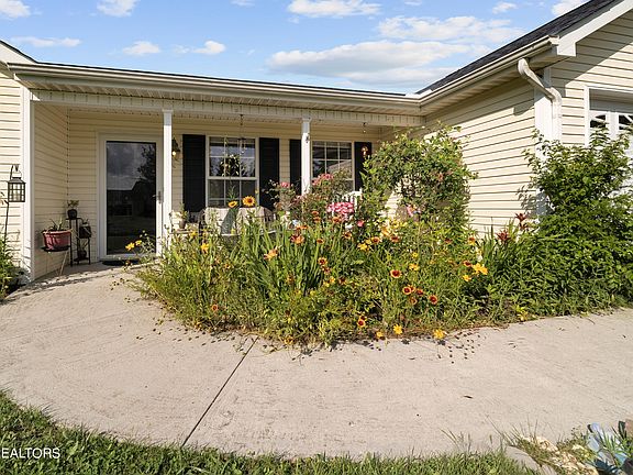 3rd image of 7561 Gary White Rd