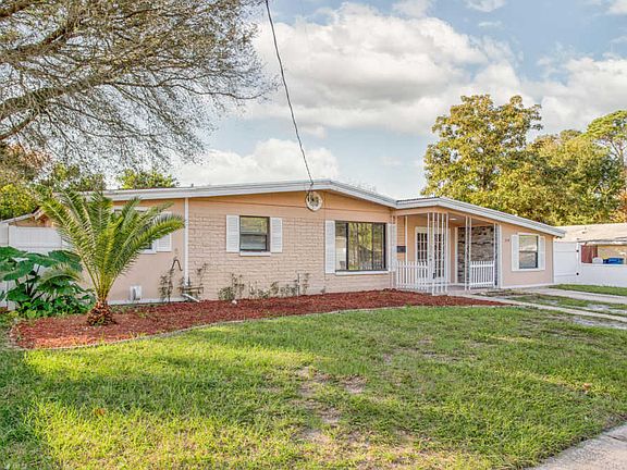 2nd image of 3214 Red Oak Dr