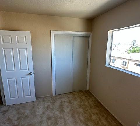 5th image of 7226-7228 S 10th Ave