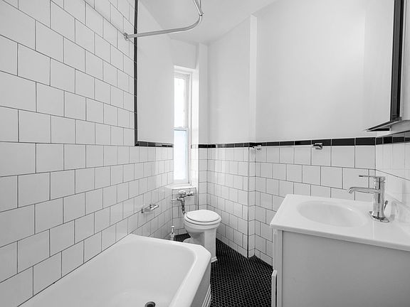 5th image of 62 Leroy St APT 3F