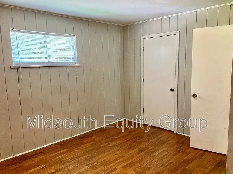 1005 Tucker St #B — Photo 9