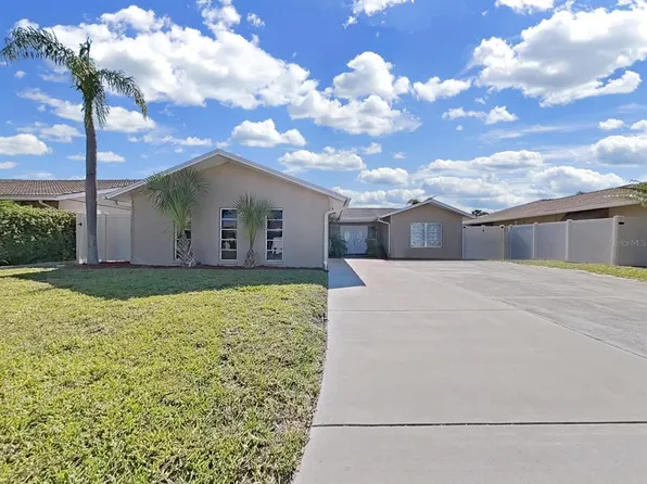 5048 Cabrilla Ct, New Port Richey, FL 34652