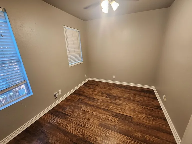 2714 Whitis Ave #A — Photo 13
