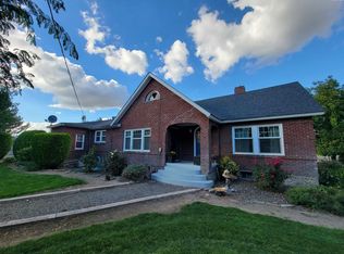 2160 Wilson Hwy, Grandview, WA 98930