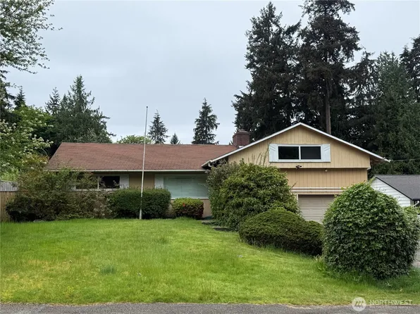 23008 107th Place W, Edmonds, WA 98020