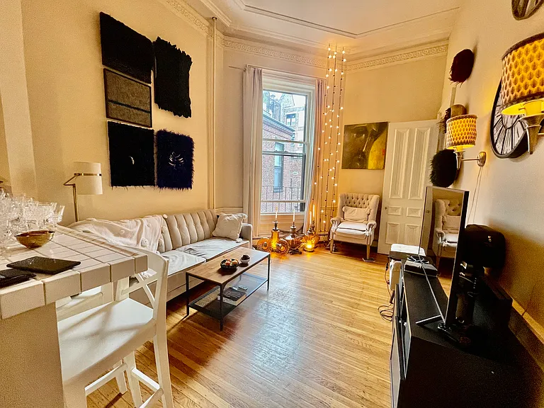 64 Commonwealth Ave #4 — Photo 4