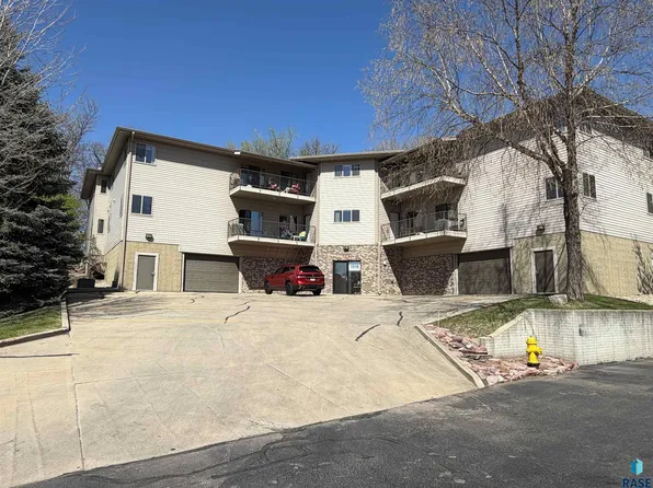 1536 S Southeastern Ave APT 203, Sioux Falls, SD 57103
