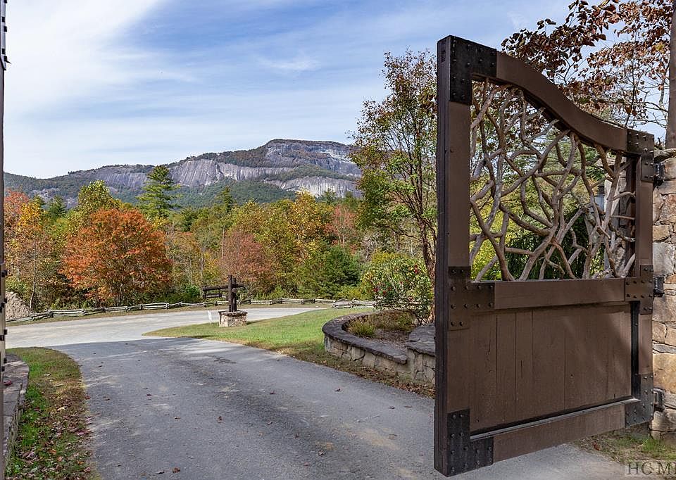 61 Moonstone Loop, Highlands, NC 28741 MLS 101379 Zillow