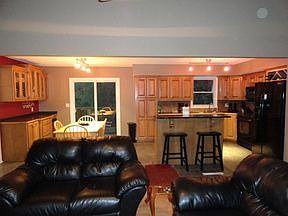 3rd image of 4906 Kay Ave