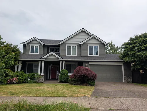 2507 Crestview Dr Photo 1