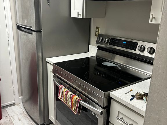 2nd image of 1137 King Arthur Ct APT 506