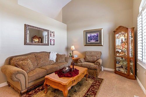 2nd image of 4301 W Park Hollow Ln