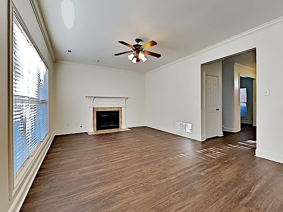 2nd image of 7105 Presidential Ln