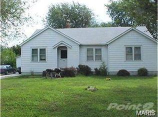 440 N Lay Ave, Saint Clair, MO 63077
