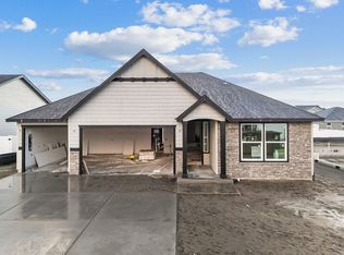 4737 W Thrush St, Moses Lake, WA 98837
