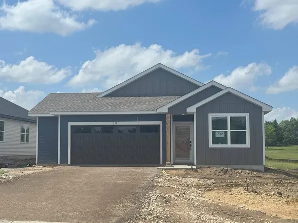 732 Vista Ct, Hanover, MN 55341