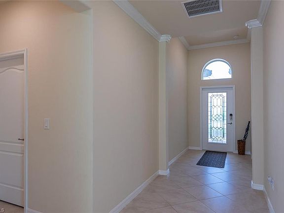 4th image of 2505 Caslotti Way
