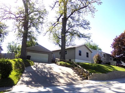 1521 Emerald Dr, Davenport, IA, 52804