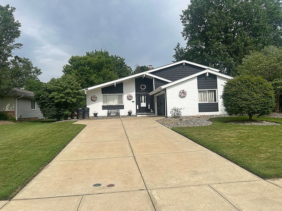 1st image of 6975 Fox Hill Dr