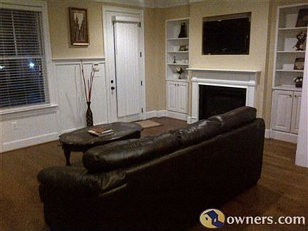 2nd image of 8912 Courts Way