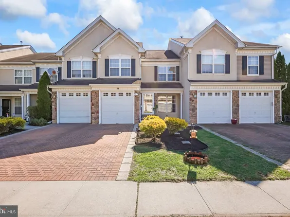 43 Beaumont Pl, Westampton, NJ 08060