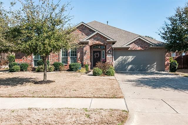 1st image of 3828 Lakeway Dr