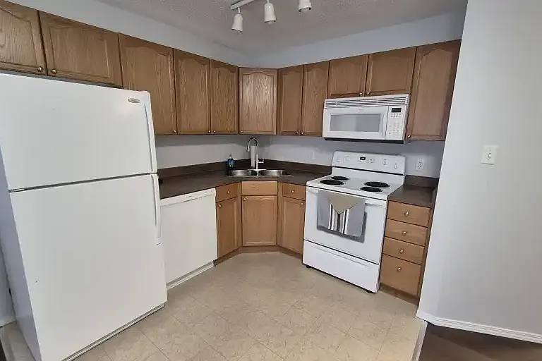 70 Woodsmere Close #1A — Photo 7