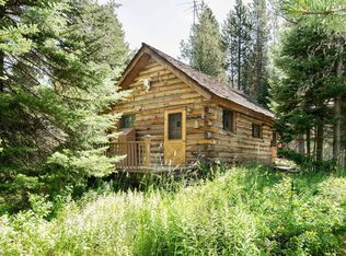 1100 Elliott Cemetery Rd, Wilson, WY 83014