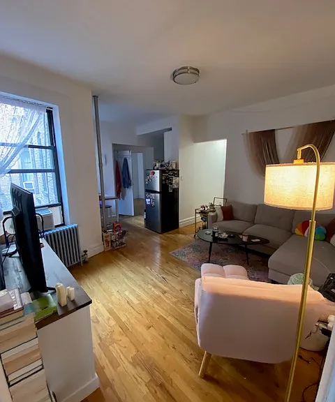 350 E 67th St #18B — Photo 1