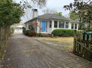 2111 Princess Place Dr, Wilmington, NC 28405