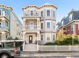 31 Mount Vernon St #2, Boston, MA 02125