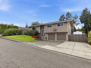 1289 Ford Ln, North Bend, OR