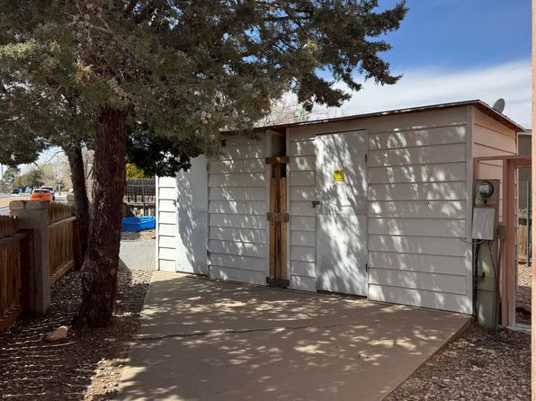 1 Serena Dr SE, Rio Rancho, NM 87124