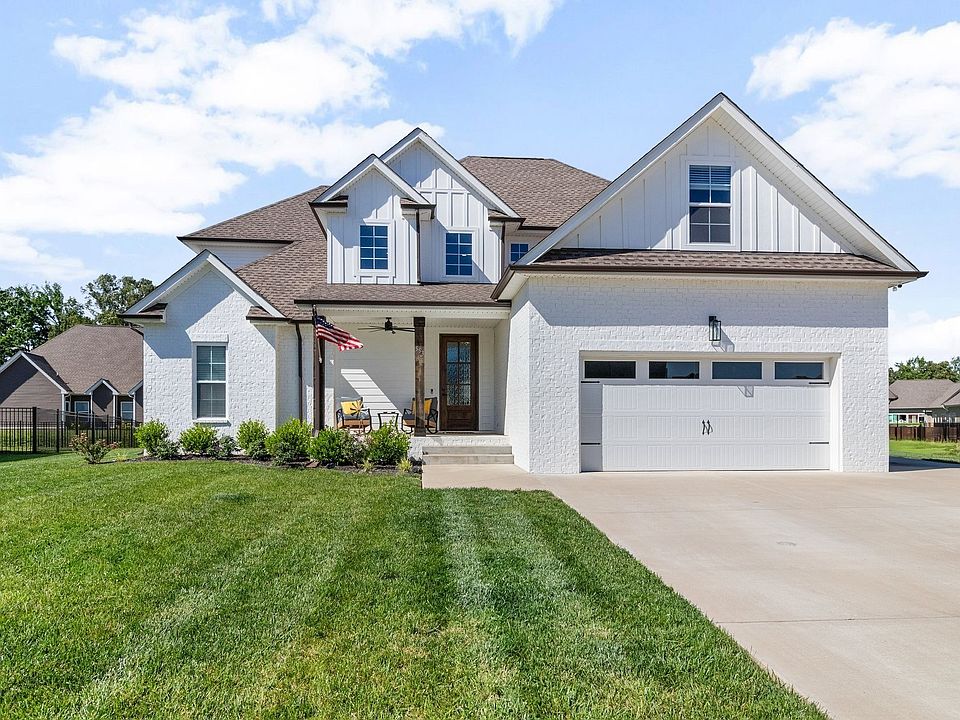 1st image of 553 Bowden Dr