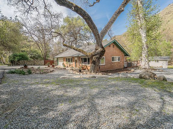 3rd image of 43043 South Fork Drive