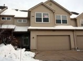 3631 Meadow Grove Trl, Ann Arbor, MI 48108
