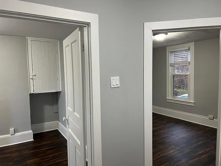 521 Ridge Ave — Photo 7