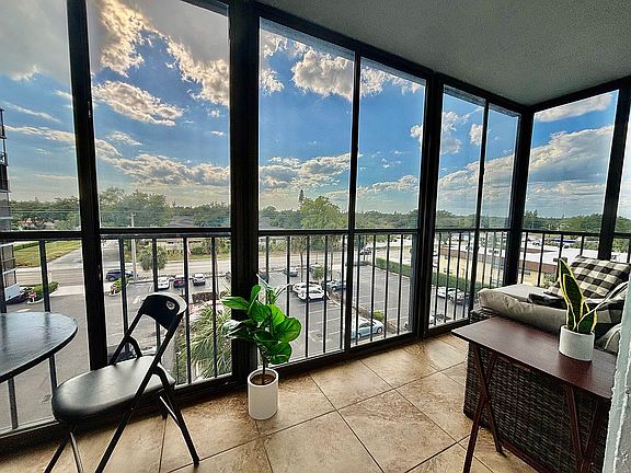 2nd image of 2901 26th St W APT 504